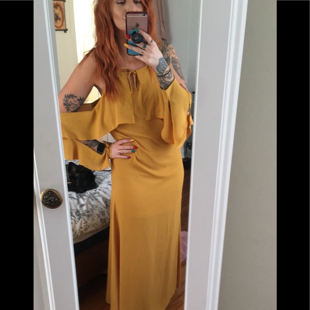 Yellow maxi formal dress